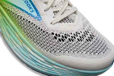 Brooks Hyperion Elite 4