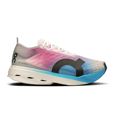 On Running Cloudboom Strike (Women's)