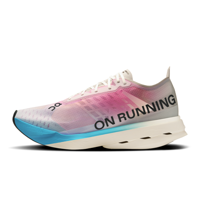 On Running Cloudboom Strike (Women's)