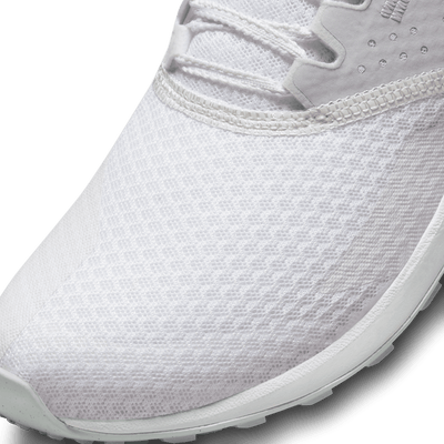 Nike Rival Waffle 6 (all ages)