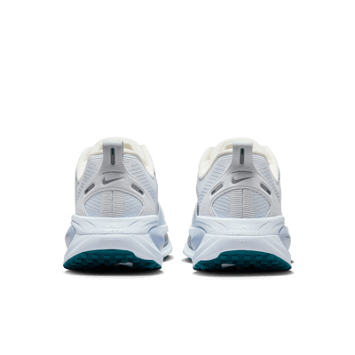 Nike Vomero 18 (Women’s)