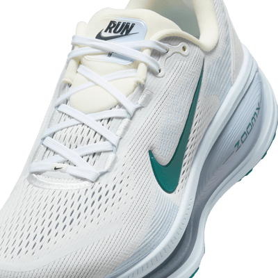 Nike Vomero 18 (Women’s)