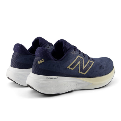 New Balance M880 V15 2E (Men’s)