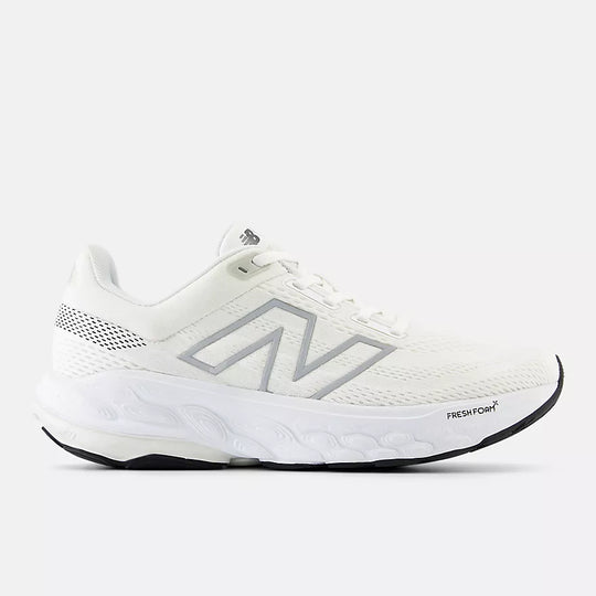New Balance W860C14 D width (Women’s)