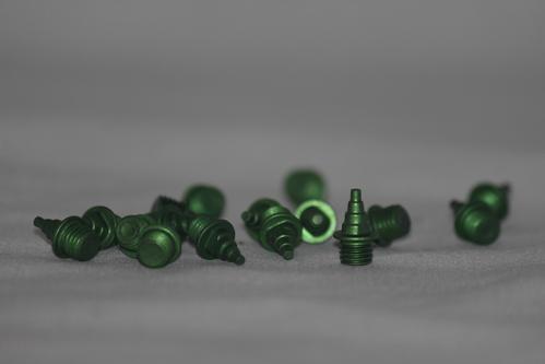 Omnilite Ceramic 7MM X-Tree Spikes multiple colours